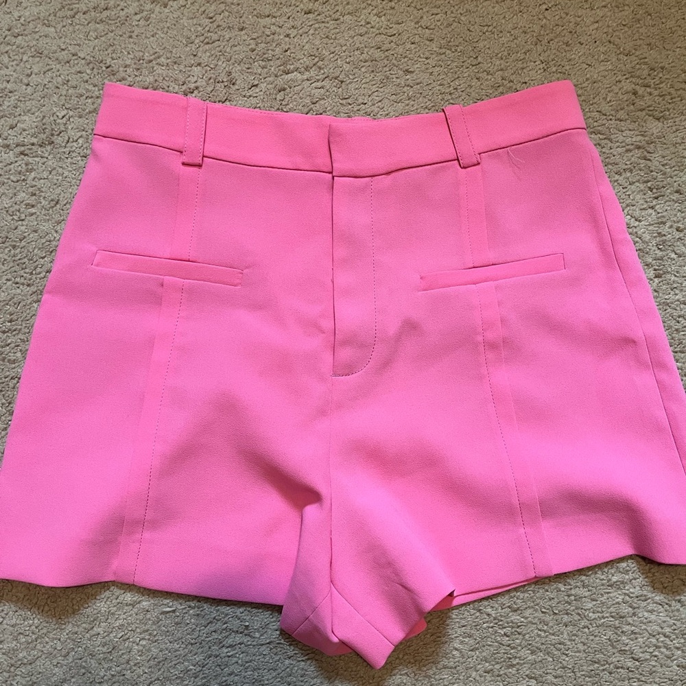 Zara Women's Pink High-Waisted Shorts